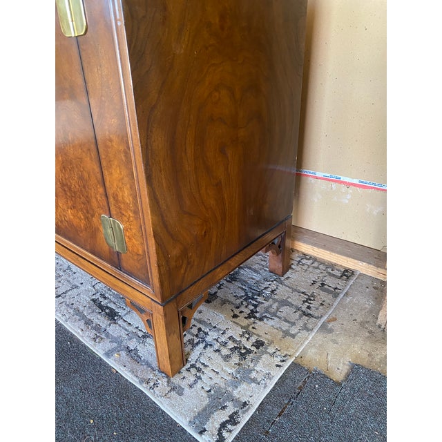 1960s Vintage Drexel Heritage Dynasty Buffet Walnut Burl Sideboard For Sale - Image 12 of 12