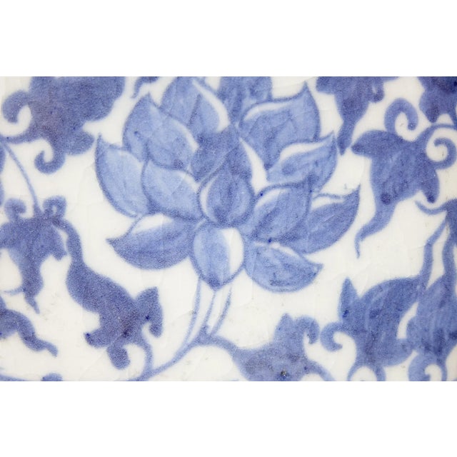 18th Century Antique Chinese Blue and White Porcelain Hexagonal Teapot For Sale - Image 6 of 7