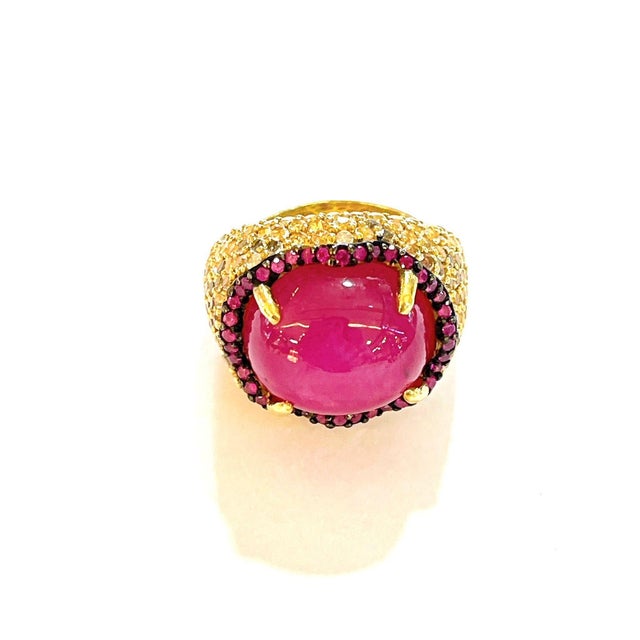 Baroque Bochic “Flamenco” Ruby & White Zircon 18k Gold & Silver Cocktail Ring Size 4 For Sale - Image 3 of 5