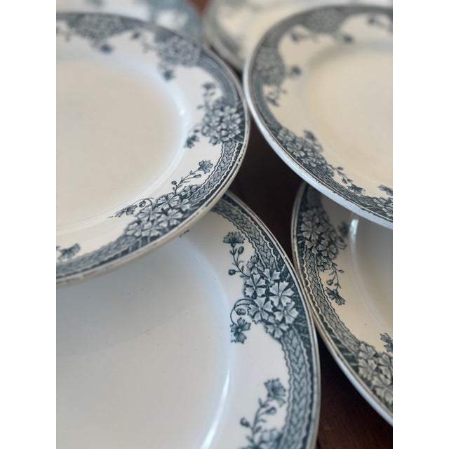 Antique French Ironstone Plates from Saint-Amand, 1890s, Set of 6 For Sale - Image 3 of 7