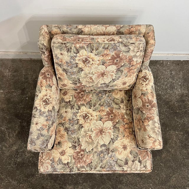 Mid Century Modern Arm Chair in the Style of Dunbar For Sale - Image 4 of 13