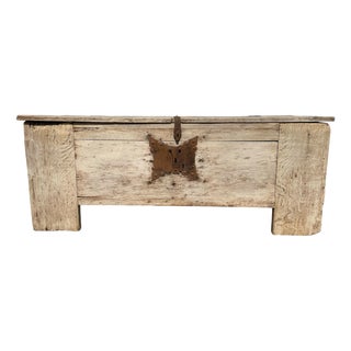 Antique Rustic Chest in Oak, 1600 For Sale