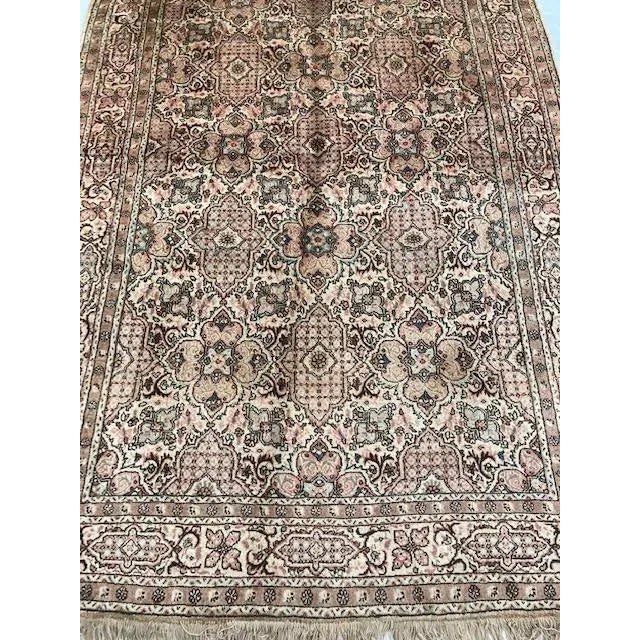1960s Vintage Persian Tabriz Rug For Sale In New York - Image 6 of 10