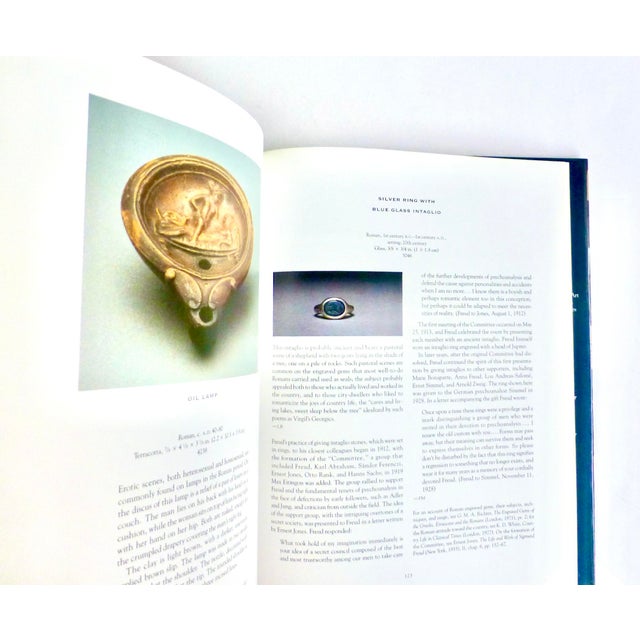 Blue Sigmund Freud and Art, His Personal Collection, 1989 First Ed. Illust. Hardcover Book For Sale - Image 8 of 9