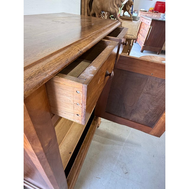 19th Century French Louis Philippe Solid Walnut Cabinet / Buffet For Sale - Image 6 of 12