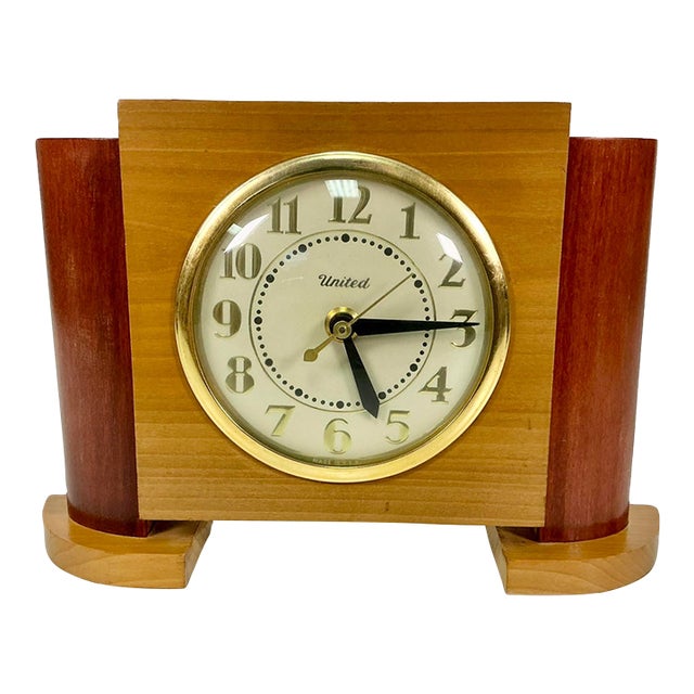 1940s Vintage Art Deco Arts & Crafts Boho Chic Wood Tabletop Clock For Sale