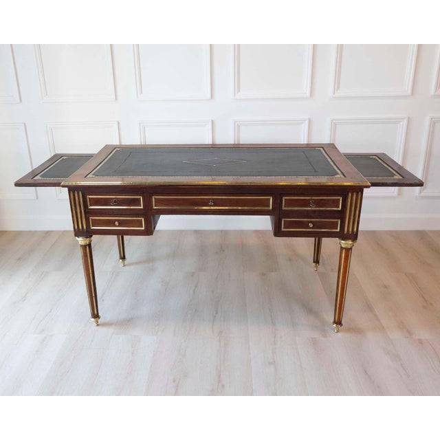 Louis XVI-Style Double-Sided Wood and Brass Bureau Plat with Leather Top For Sale In Atlanta - Image 6 of 13