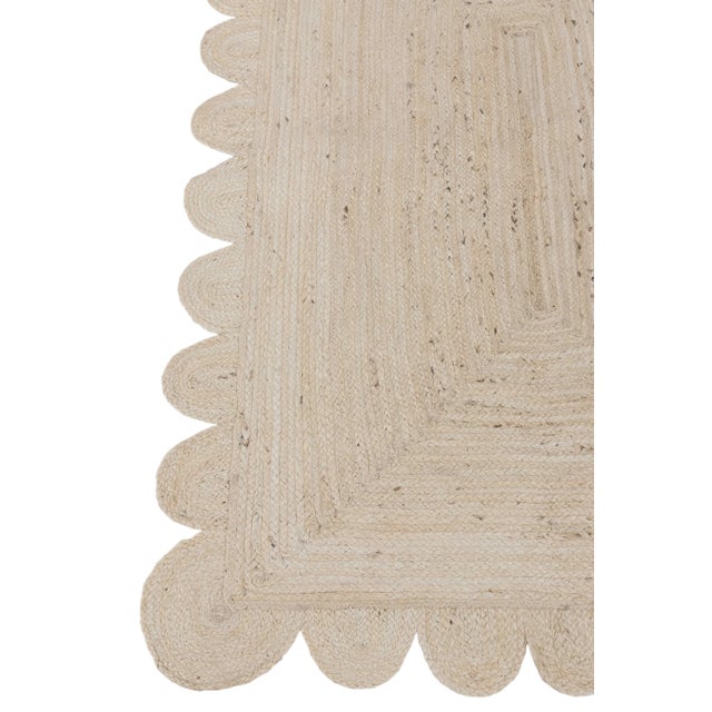 Natural White Jute Scallop Hand Made Rug - 6'x9' For Sale - Image 4 of 12