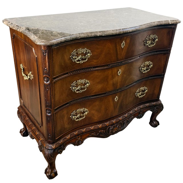An exceptional 3-drawer chest of drawers / commode by Henredon that blends elements of late Louis XV and 18th-century...