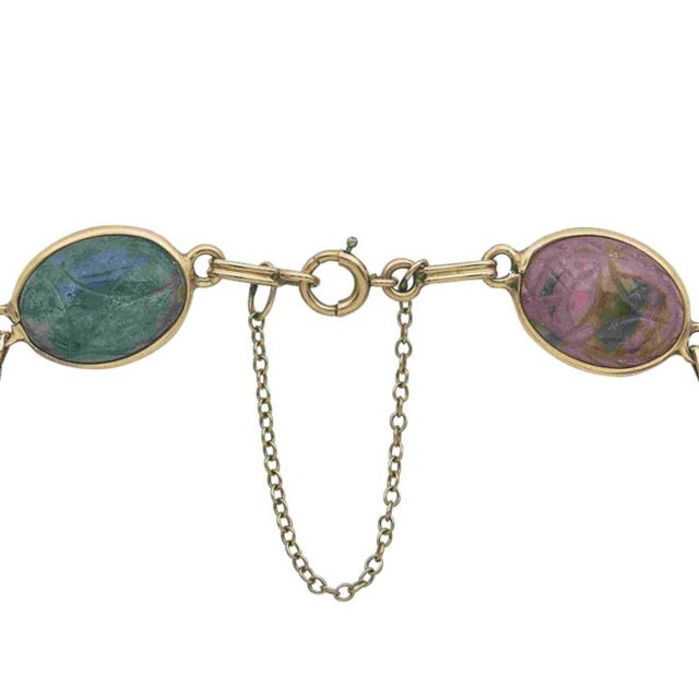 Gold 1960s 14k Yellow Gold Multi-Gemstone Intaglio Link Bracelet For Sale - Image 8 of 10