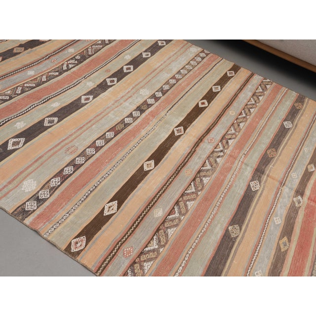 Textile 1970s Vintage Handmade Wool Cotton Beige Area Rug For Sale - Image 7 of 11