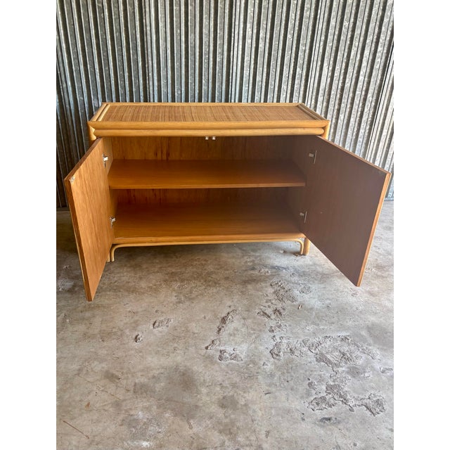 Vintage Coastal Rattan Credenza - Split Reed Cabinet, 1970s For Sale In Miami - Image 6 of 9