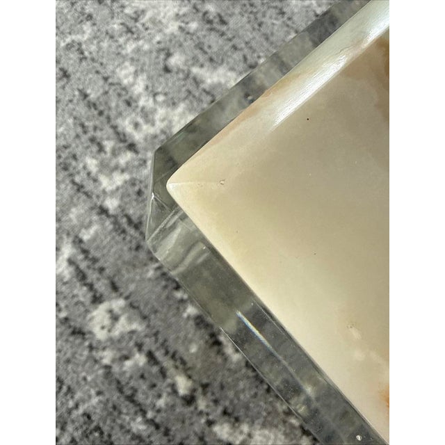 Plastic 1970s Attributed to Vladimir Kagan "Jessica" Onyx Lucite Cocktail Coffee Table For Sale - Image 7 of 8