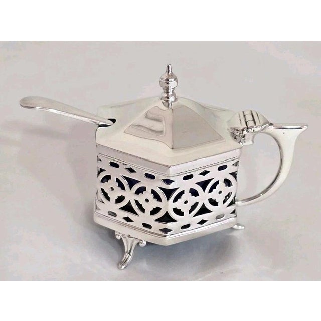 Antique Sterling Silver Cruet Set, Birmingham, 1926, Set of 3 For Sale - Image 9 of 18