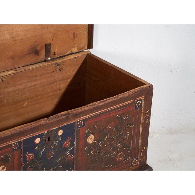 Wood Painted Chest with Floral Details, 1870s For Sale - Image 7 of 18