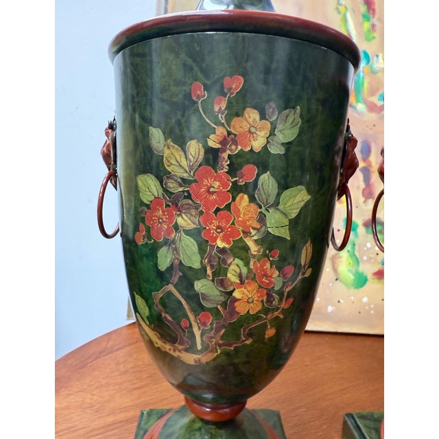 Pair of Early 20th Century Italian Regency Tole-Peinte Chestnut Urns For Sale In Charleston - Image 6 of 12