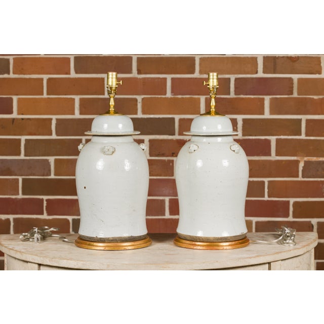 White Asian Modern White Porcelain Lidded Urns on Gilded Bases - Pair For Sale - Image 8 of 12
