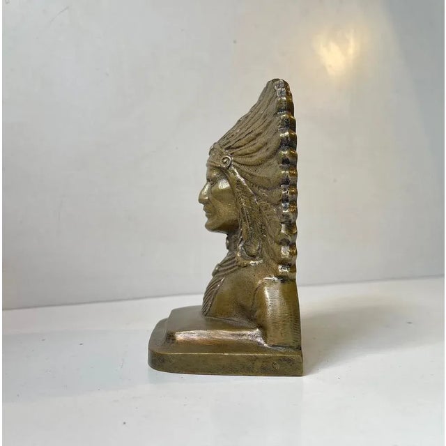 Antique Indian Bronze Chief Bookend, USA. 1920s For Sale - Image 3 of 8