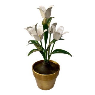 Vintage Gilt Tole White Tulips Flowers in Pot / Tulip Floral Arrangement Sculpture For Sale