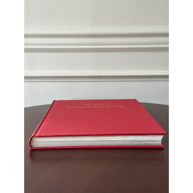 Paper 1988 the Jewels of the Duchess of Windsor For Sale - Image 7 of 17