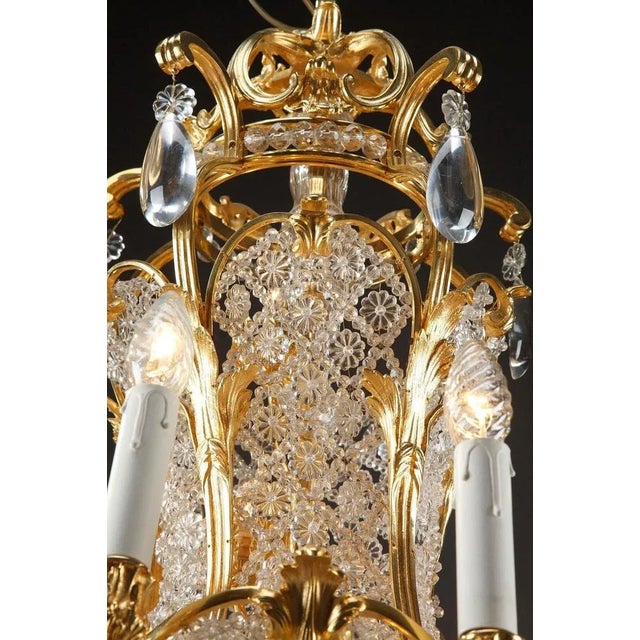 19th Century 10-Light Ormolu and Crystal Basket-Shaped Chandelier For Sale - Image 11 of 17