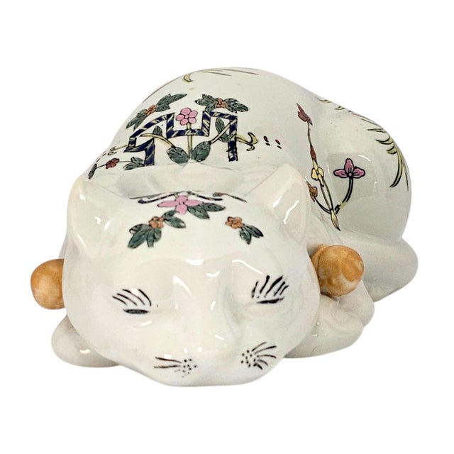 Mid-Century Chinese Kutani-Style Reclining Cat Figurine 10.5" For Sale - Image 4 of 12