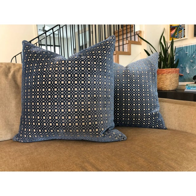 Contemporary Aerin Collection for Lee Jofa Custom Silk Velvet 20" Pillows - A Pair For Sale - Image 3 of 5
