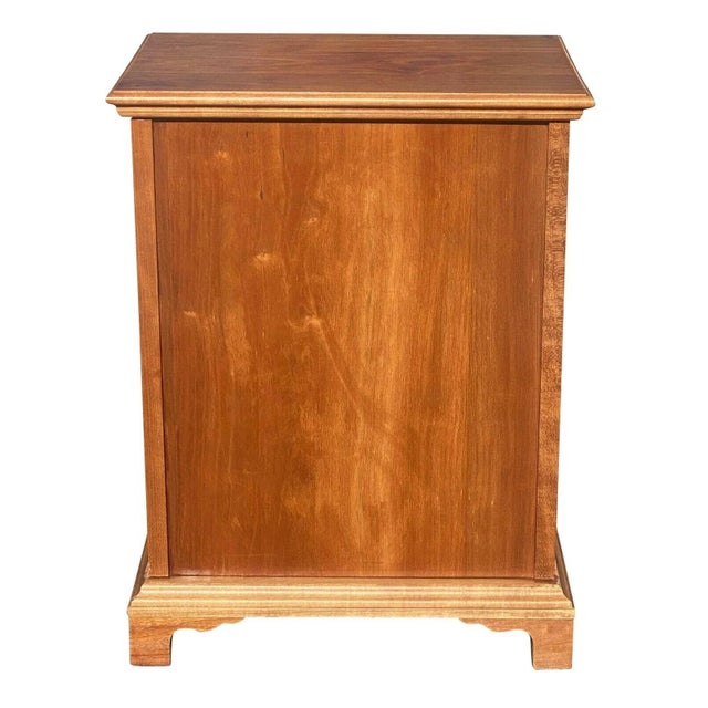 Wood Vintage Queen Anne Antique Style Pennsylvania Tombstone Door Cherry Spice Chest For Sale - Image 7 of 9