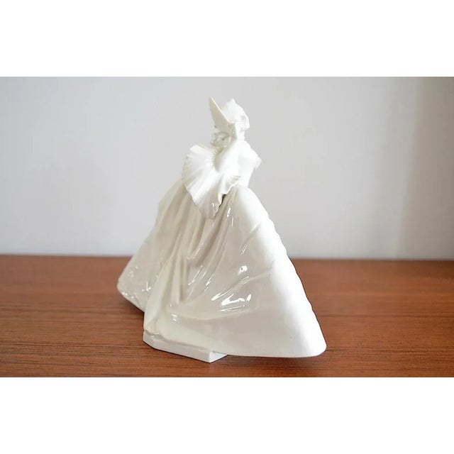 Porcelain Dancer by Anton Buselli for Nymphenburg, 1940s For Sale - Image 3 of 11