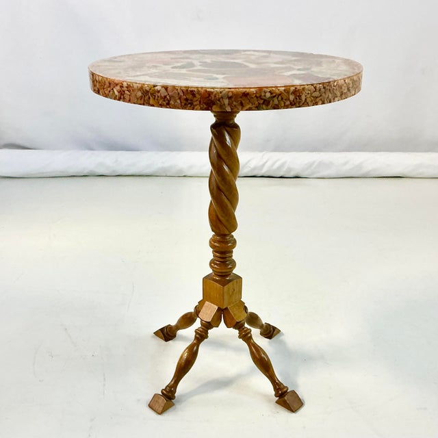 1950s Vintage Folk Art Boho Chic Lucite Encased Semi-Precious Stones Drinks Table For Sale - Image 16 of 18