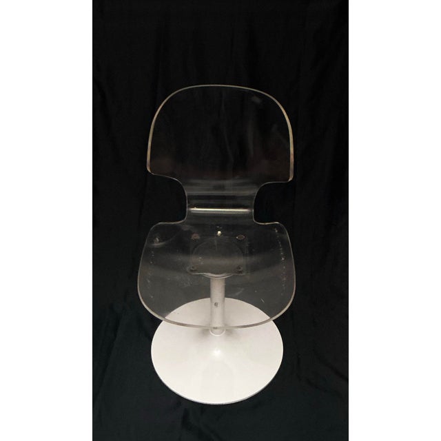 1970s Vintage Hollis Jones Style Lucite Acrylic Swivel Side Chair White Tulip Base, Circa 1970s For Sale - Image 5 of 12