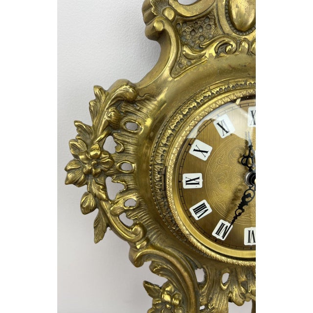 Vintage French style Wall Clock in Brass For Sale - Image 5 of 12