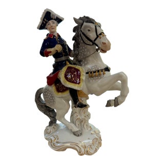 1910s Sitzendorf Porcelain Soldier on Horseback For Sale