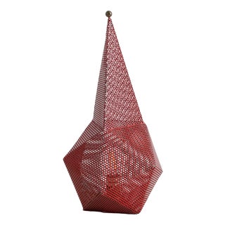 Mid-Century French Red Metal and Brass Bagdad Desk Table Lamp by Mathieu Matégot, France, 1950s For Sale