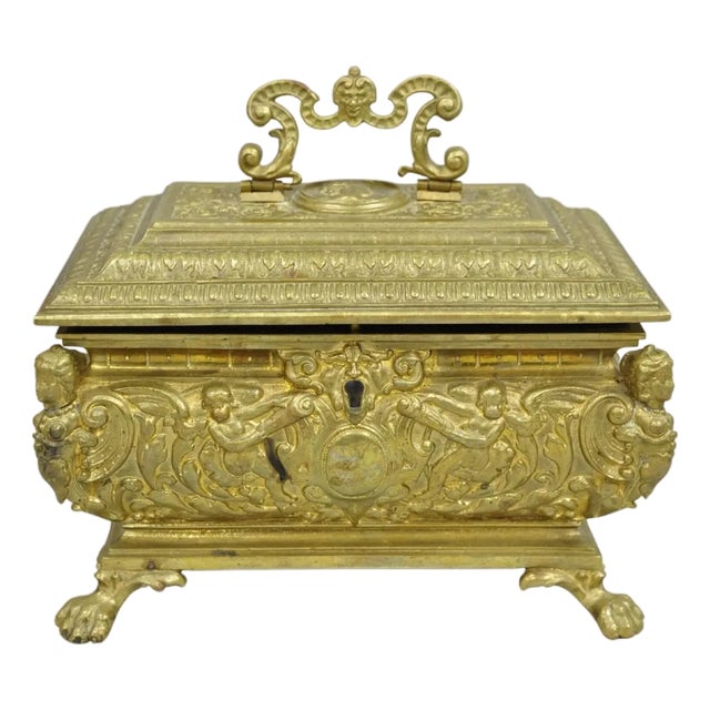 Early 20th Century Antique French Renaissance Figural Bronze Casket Jewelry Box With Cherubs For Sale