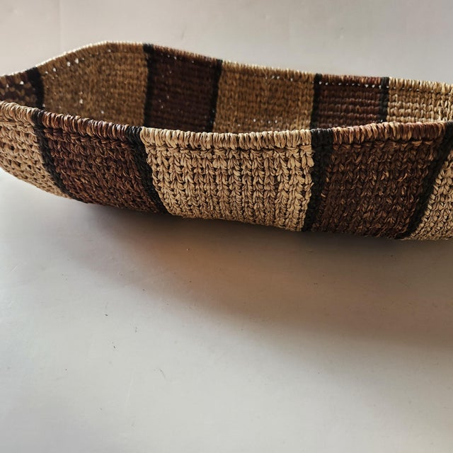 Textile 1960s Handwoven Gambela Canoe Bread Basket For Sale - Image 7 of 10