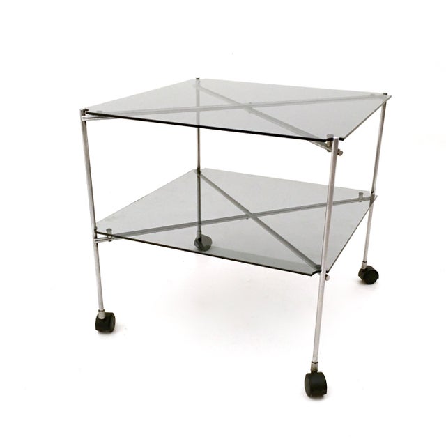 1970s Vintage Glass Biplano Serving Carts attributed to Bruno Munari for Robots, 1972, Set of 2 For Sale - Image 5 of 8