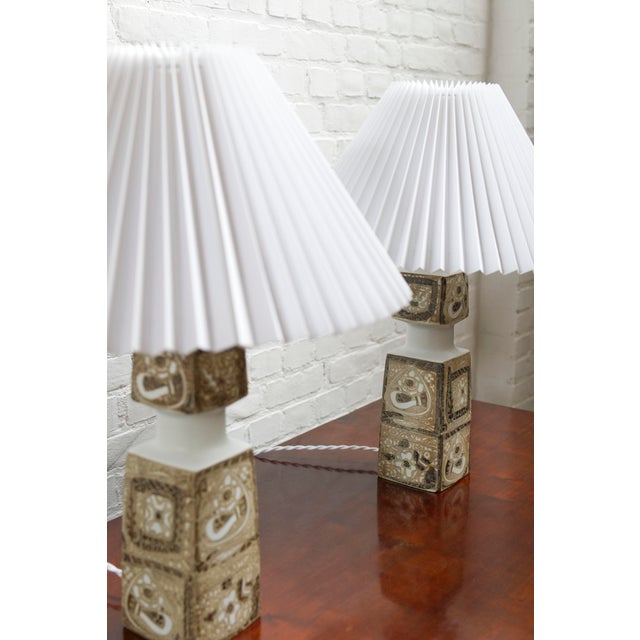 Royal Copenhagen Danish Porcelain Baca Table Lamps by Nils Thorsson for Royal Copenhagen, 1960s, Set of 2 For Sale - Image 4 of 18