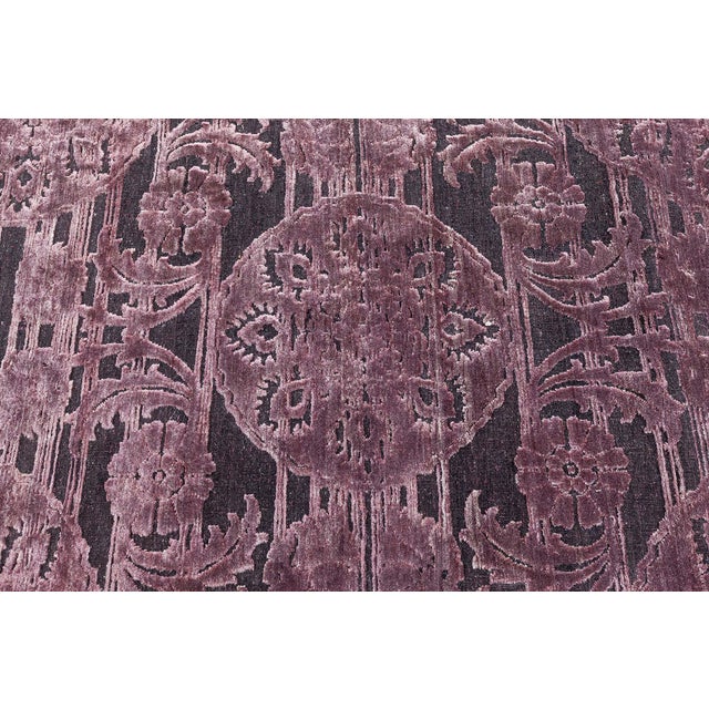 Contemporary Indian handwoven silk and wool rug by Doris Leslie Blau Size: 10'0" x 14'0" (304 x 426 cm) New rugs from our...