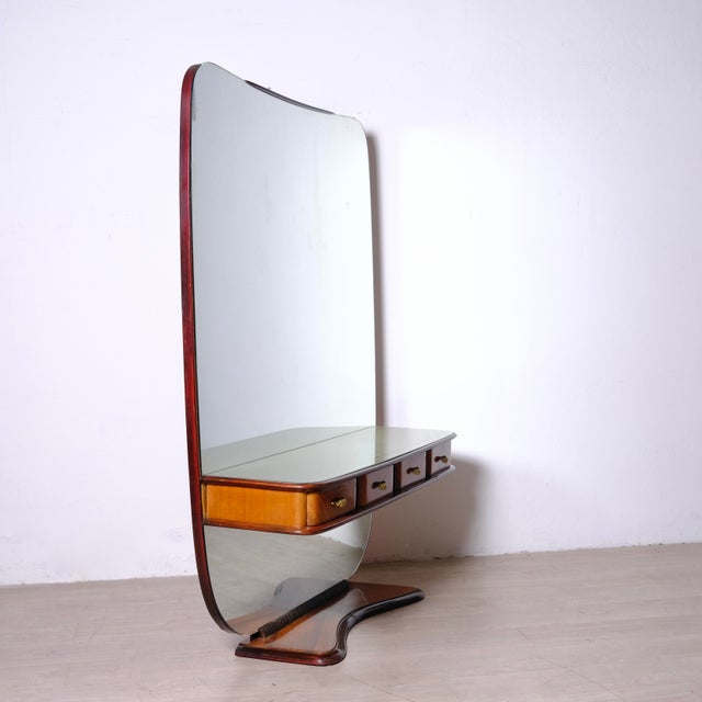 Beautiful and elegant 1950s-style burl wood dressing table, comprising a large mirror (divided into two pieces) and a...