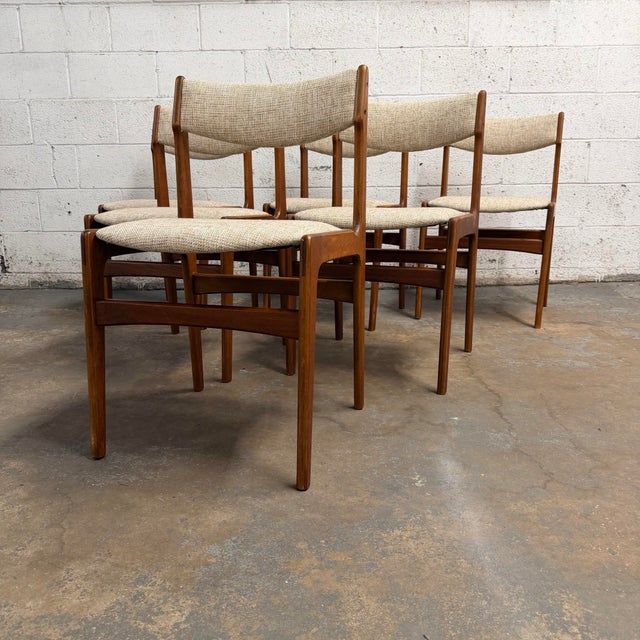 Mid-Century Modern Set of 6 Danish Mid Century Modern Teak Dining Chairs - Design Attributed to Erik Buch, 1960s For Sale - Image 3 of 8