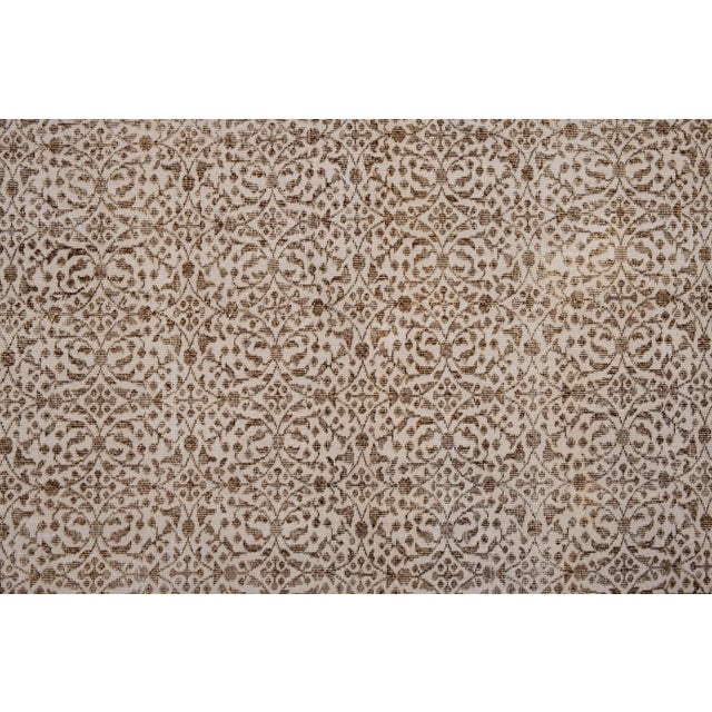 Turkish Vintage Floral Oversize Turkish Oushak Rug- 6'9'' X 9'12'' For Sale - Image 3 of 12