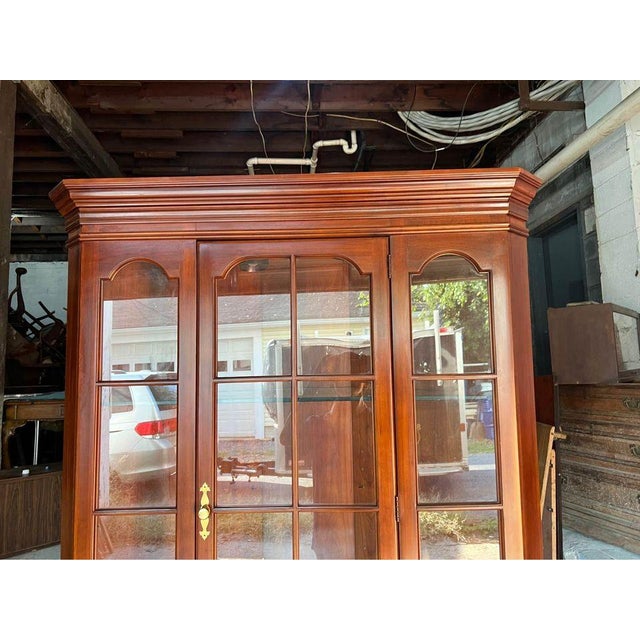 Late 20th Century Vintage Chippendale Style Solid Cherry Two Part Corner Cabinet. For Sale - Image 4 of 10
