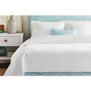Lucy King Cotton Coverlet Set, White, 3 Pieces For Sale