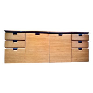 1990s Herman Miller Vintage Credenza/Media/Dresser/Cabinet For Sale