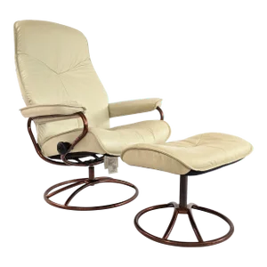 Vintage Ekornes Stressles Lounge Chair With Footrest