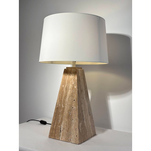 Brutalist Raw Travertine Table Lamp from Area Illuminazione, Italy, 1970s For Sale - Image 3 of 12