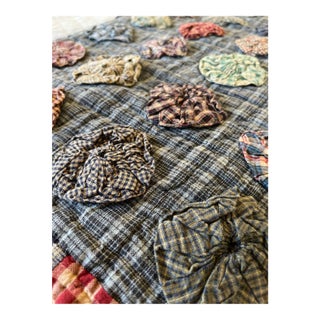 Vintage Yo-Yo Quilt (Suffolk Puff) With Patchwork Base, Hand-Stitched For Sale