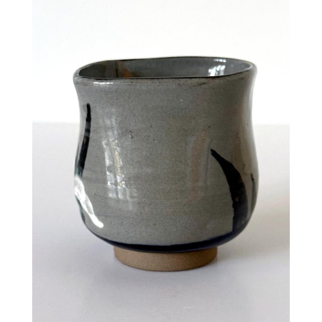 Ceramic Japanese Ceramic Teacup by Makuzu Kozan Meiji Period For Sale - Image 7 of 14