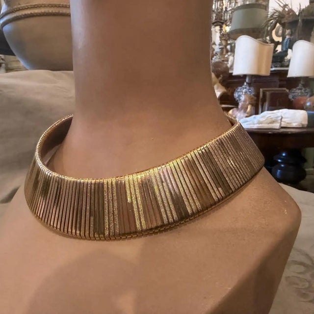 Metal 1990s Costume Jewelry Hand-Crafted Red Gilded Metal Italian Choker For Sale - Image 7 of 17